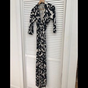 Diane Von Furstenberg maxi wrap cream black print